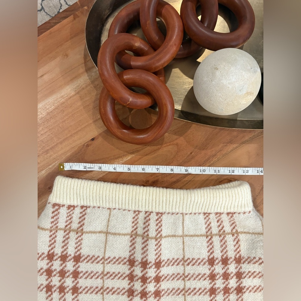 EN SAISON Bronte Sweater Miniskirt Cream & Tan Plaid Knit | Size Medium M - Picture 13 of 16